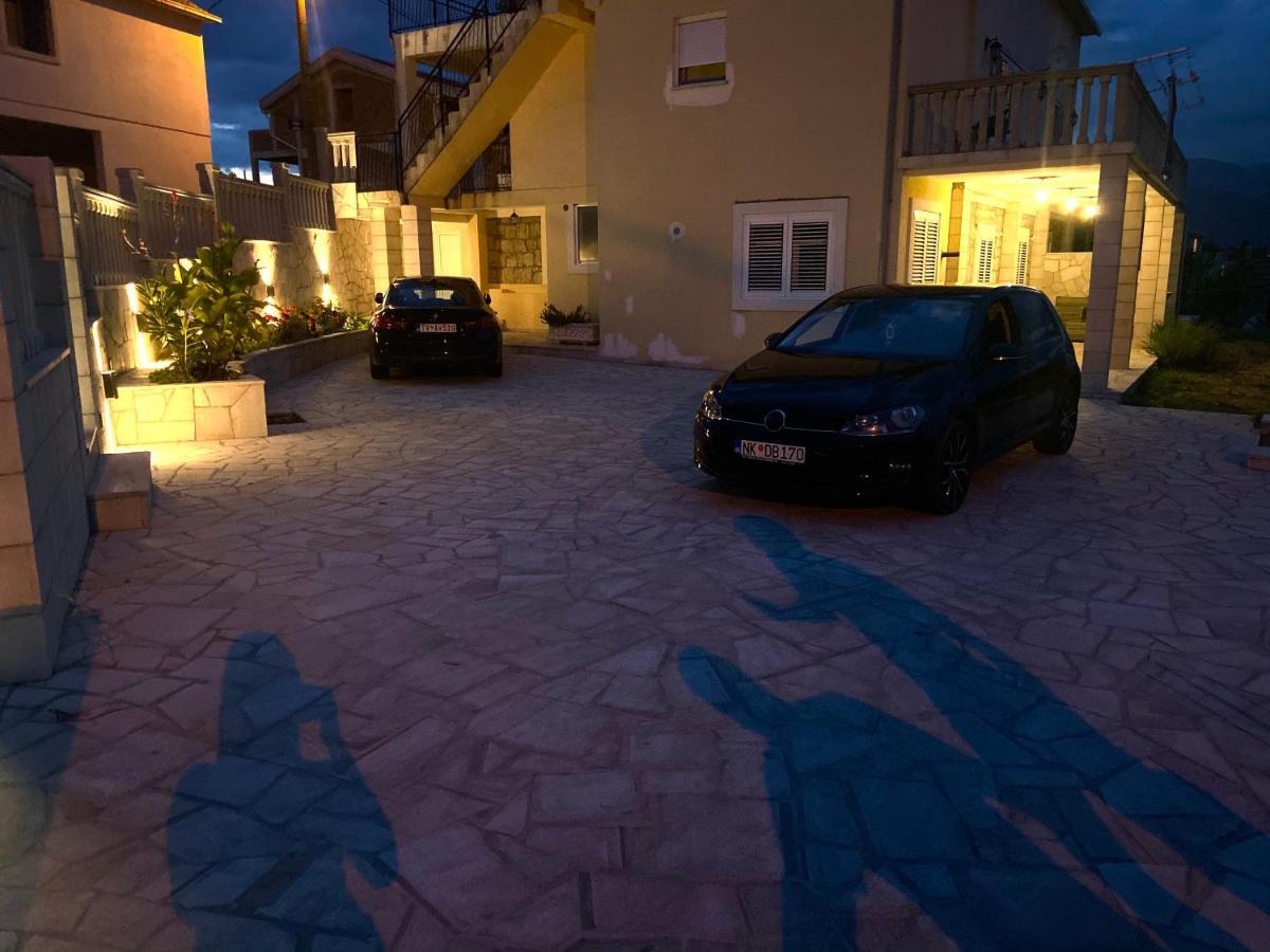 Apartmán Vila Jovanka Tivat Exteriér fotografie